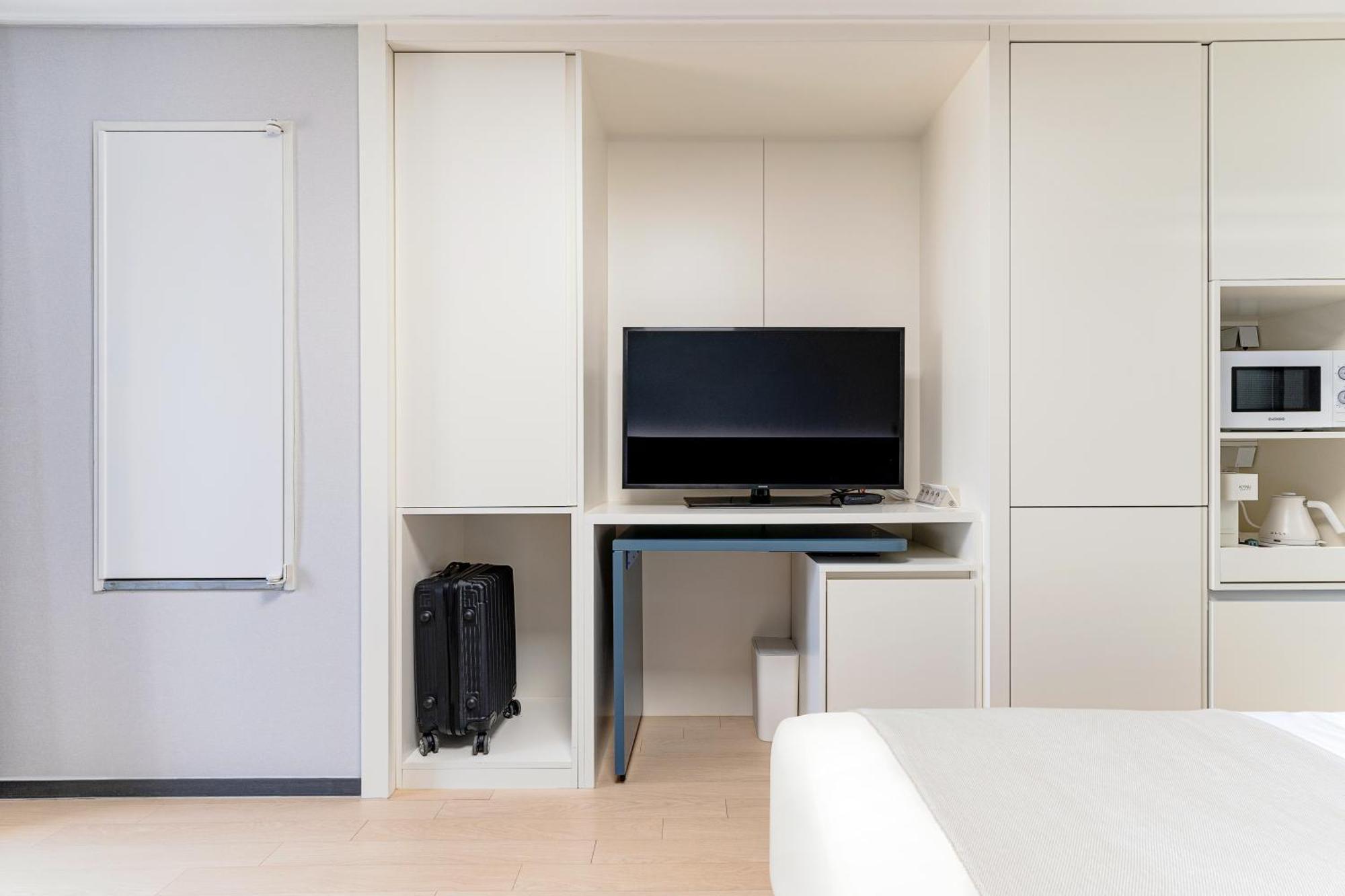 Urbanstay Sokcho Beach Ab Bagian luar foto
