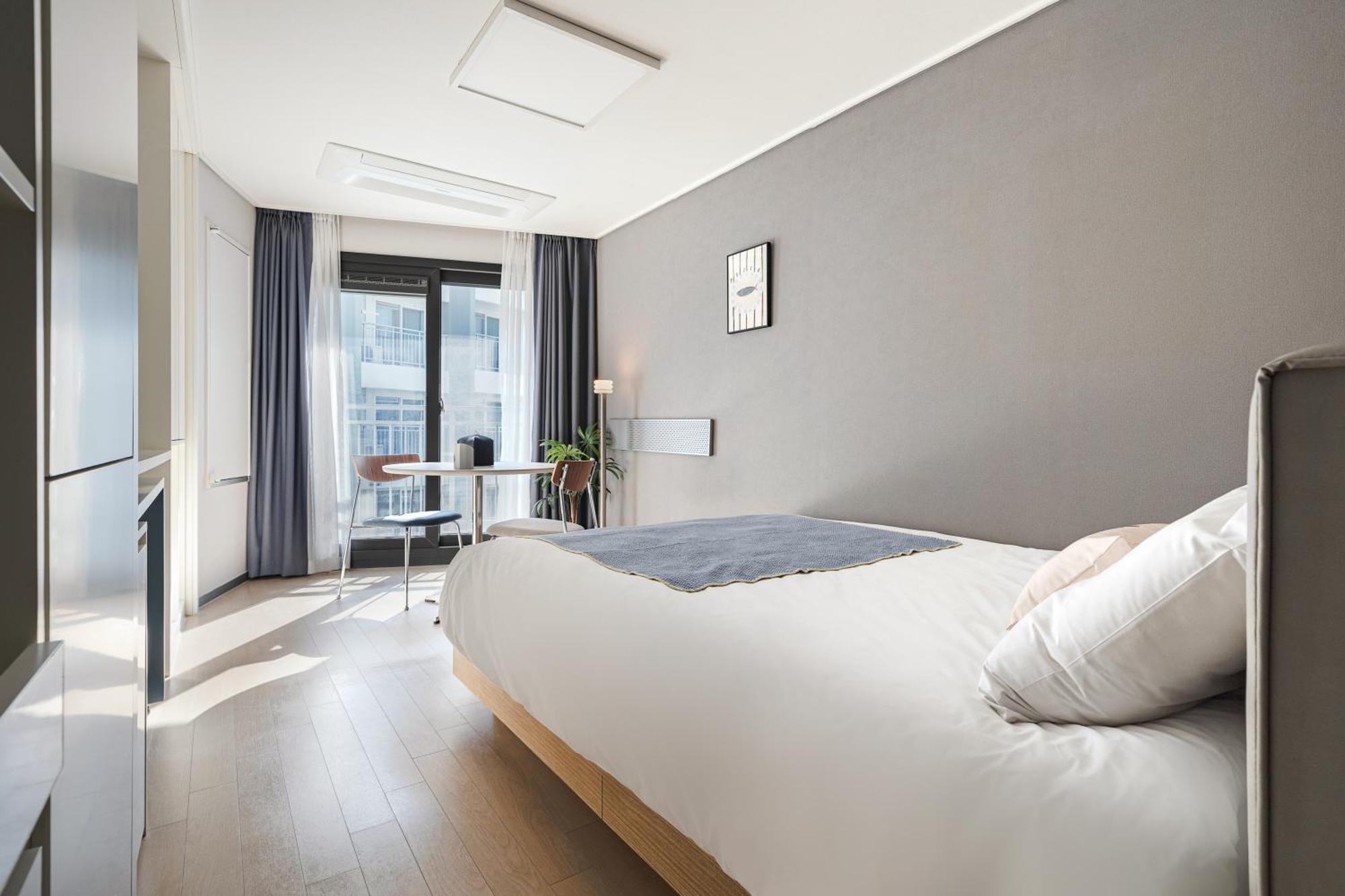 Urbanstay Sokcho Beach Ab Bagian luar foto