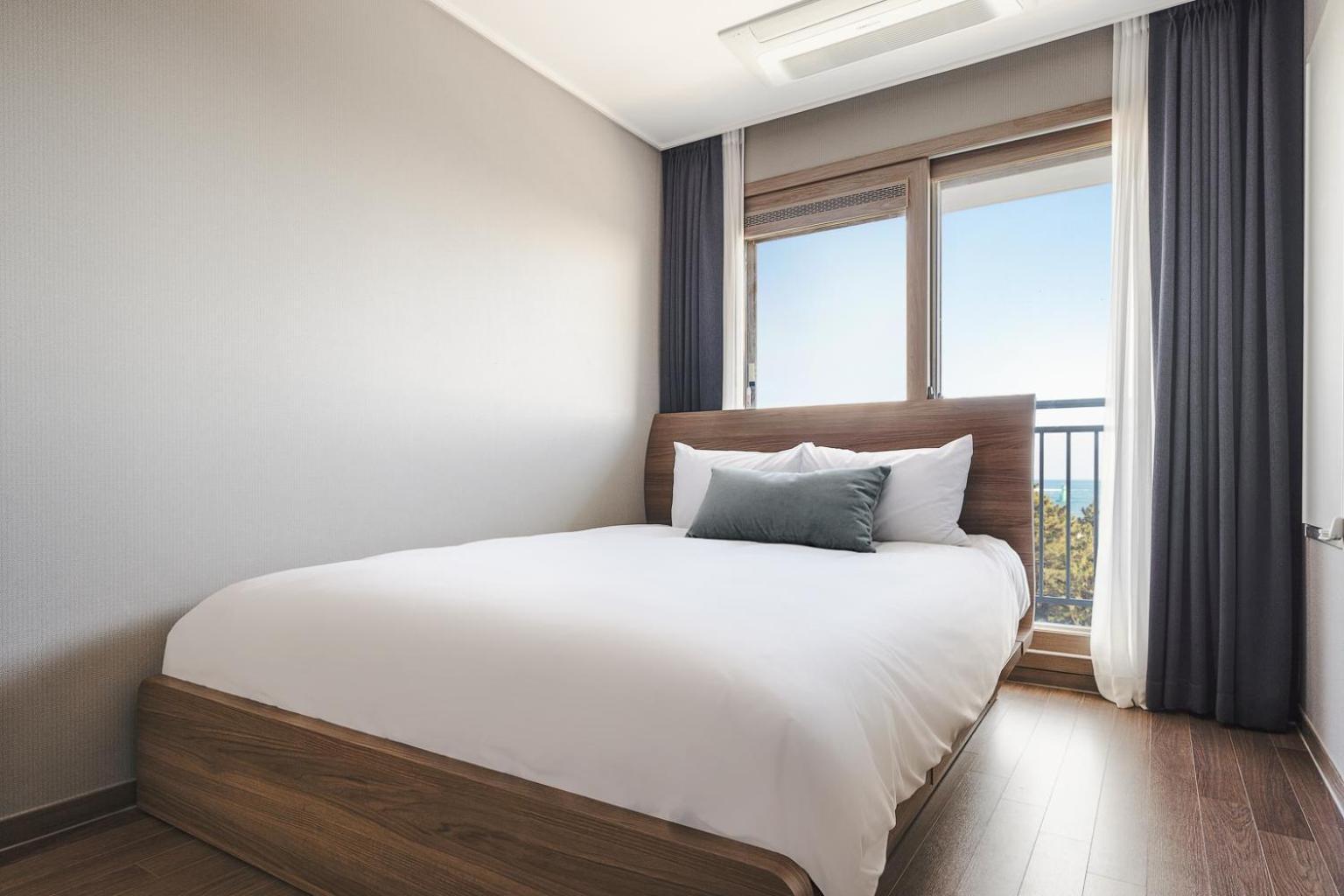 Urbanstay Sokcho Beach Ab Bagian luar foto