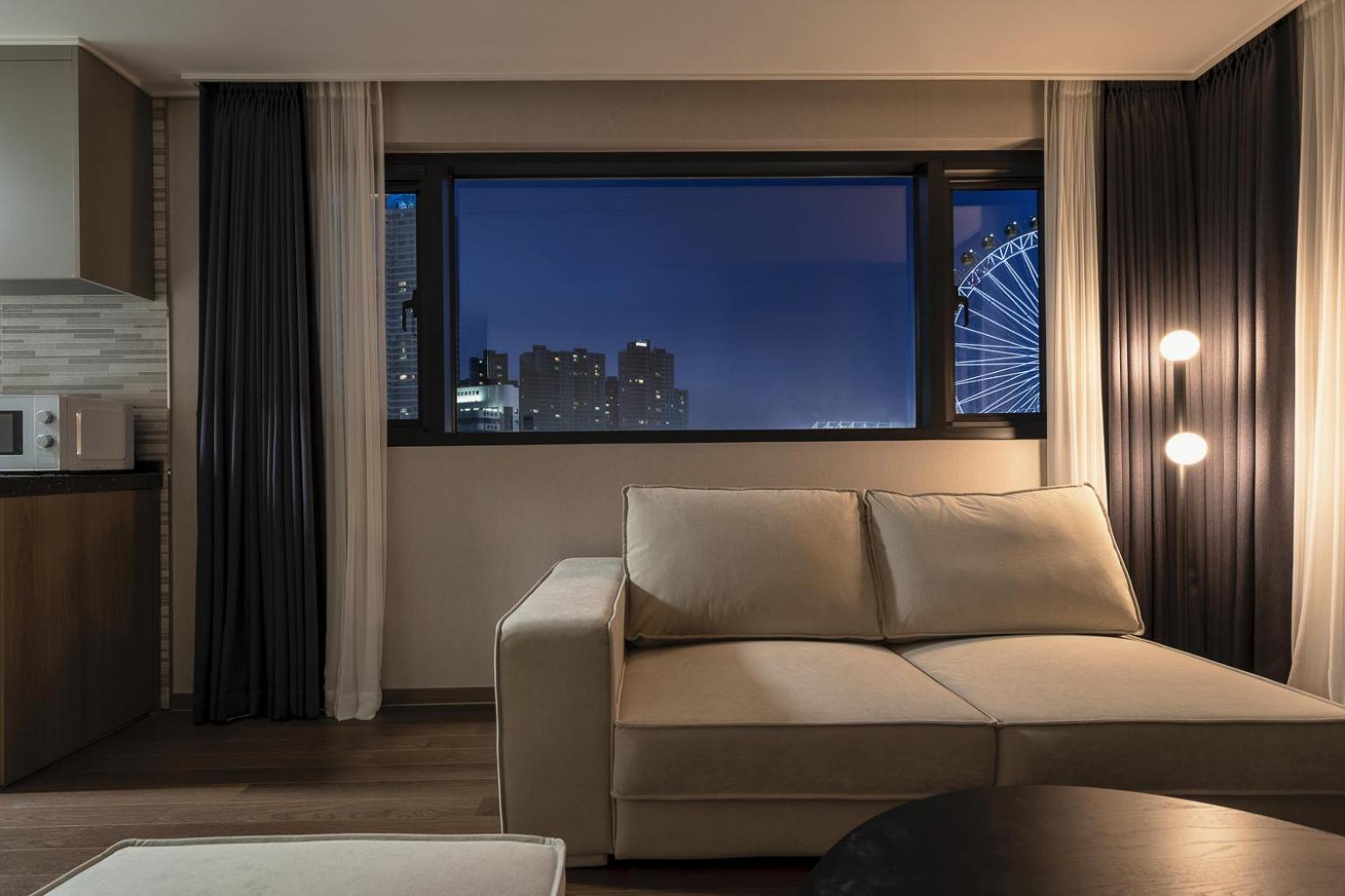 Urbanstay Sokcho Beach Ab Bagian luar foto
